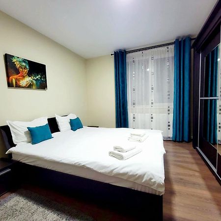 Downtown Recharge Spot Apartman Brassó Kültér fotó